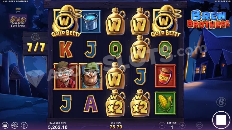 Super Free Spins Bonus with two Gold Betty symbols.