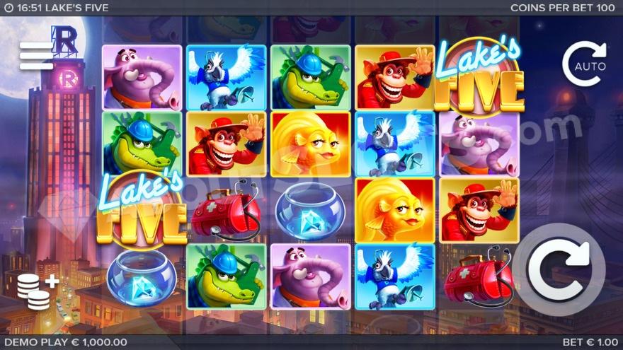 Base game with various animal symbols on the reels.