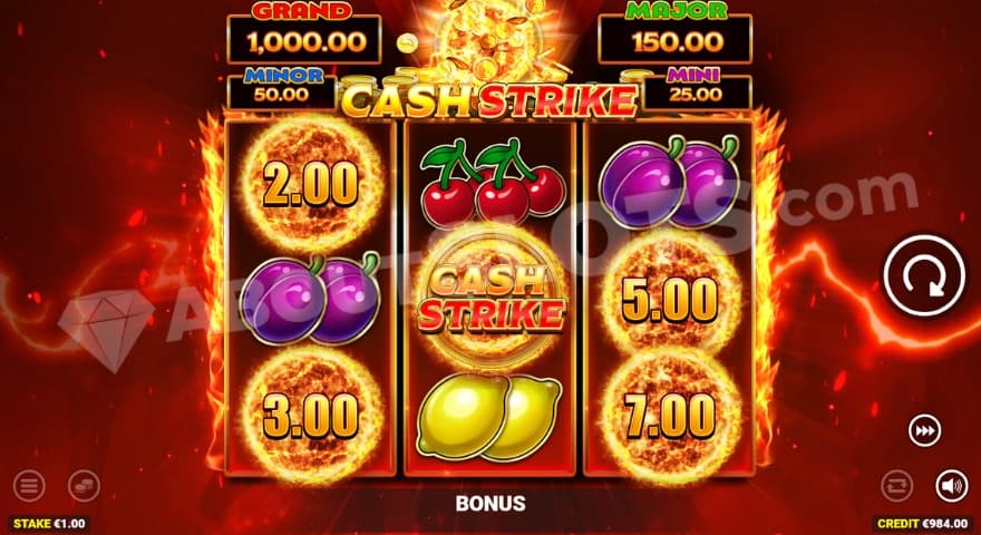 Cash Strike feature where you can see the Jackpots above the reels.