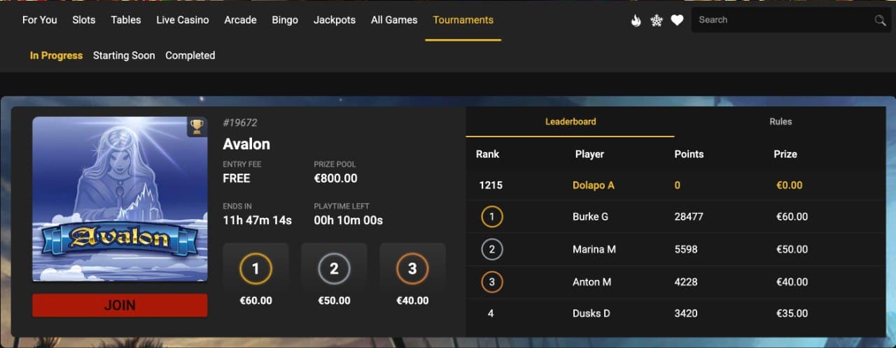 Royal Vegas Casino's tournaments page, showing the leaderboard.