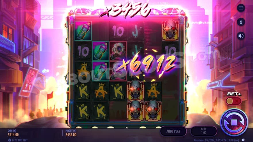 Xterminate Multiplier being active, showing a massive multiplier above the reels.